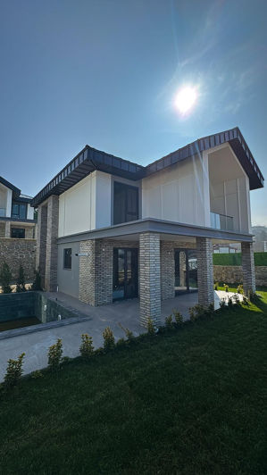 Image No.6-4 Bed House/Villa for sale