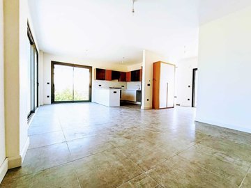 Interior 2