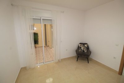 Interior 10