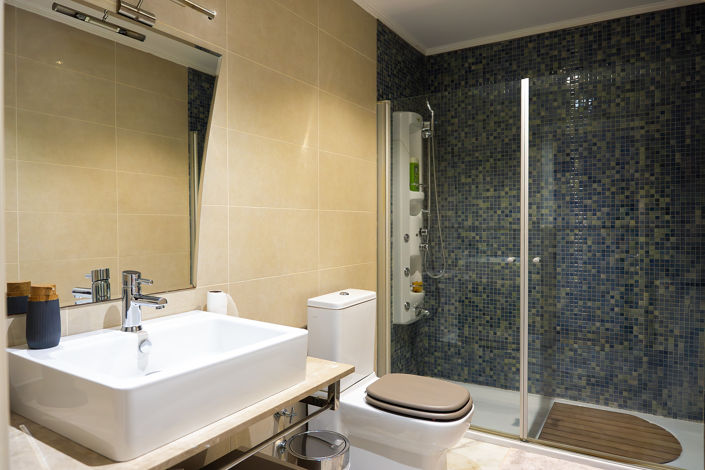 Image No.13-7 Bed House/Villa for sale