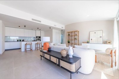 Interior 2