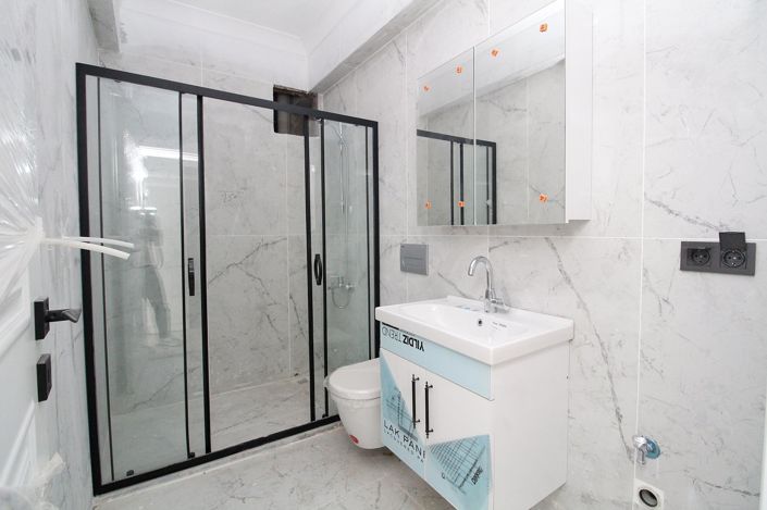 Image No.17-5 Bed Apartment for sale