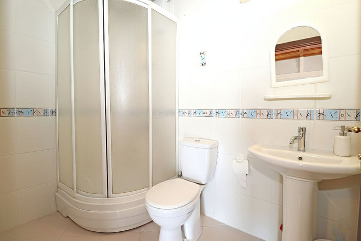 Image No.22-4 Bed Apartment for sale