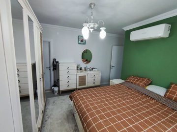 Interior 7