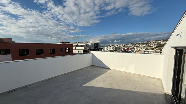 Image No.24-2 Bed Apartment for sale