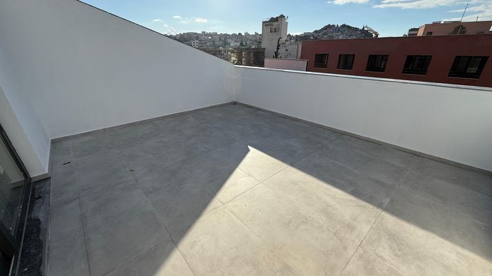 Image No.19-3 Bed Apartment for sale