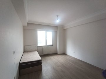 Interior 5