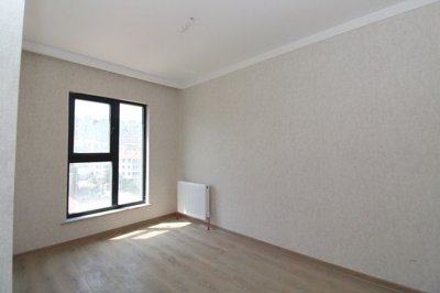 Interior 9