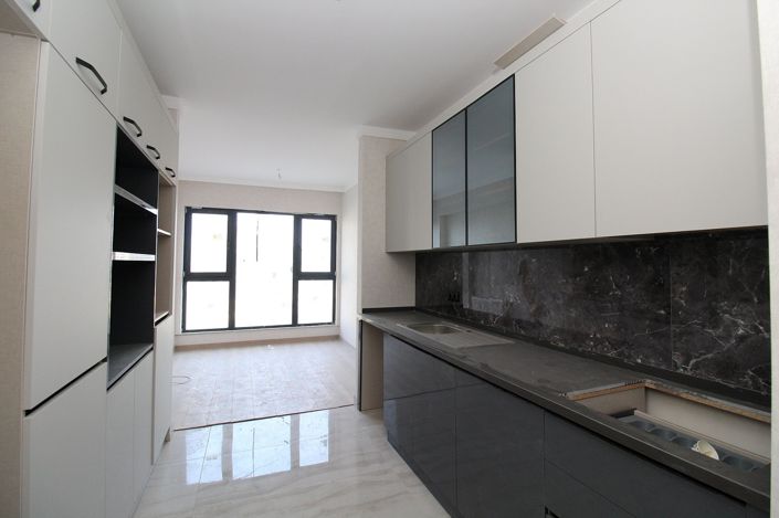 Image No.9-3 Bed Apartment for sale