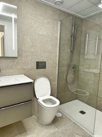 Interior 10