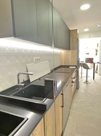 Interior 4