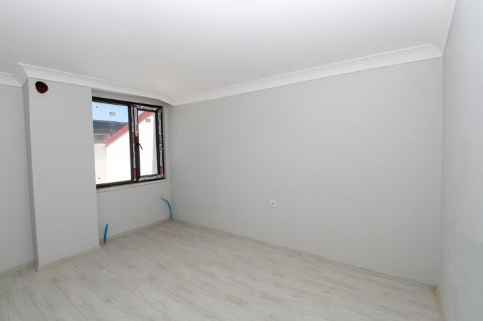 Image No.17-4 Bed Apartment for sale