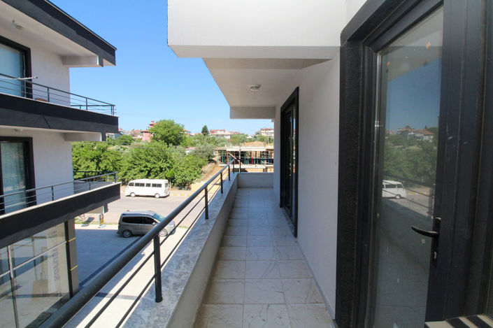 Image No.23-4 Bed Apartment for sale