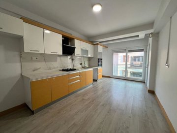 Interior 3