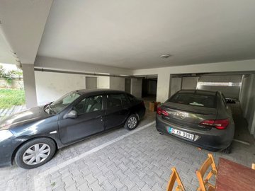Exterior 9