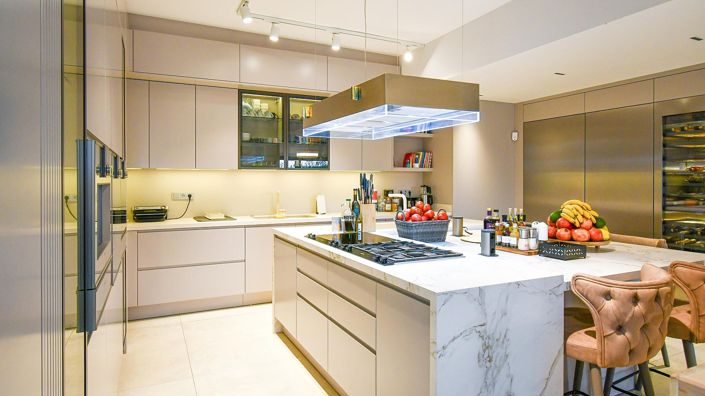 Image No.19-4 Bed House/Villa for sale