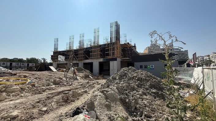 Image No.9-5 Bed Apartment for sale