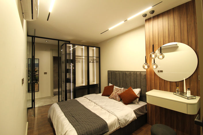Image No.15-1 Bed Commercial for sale