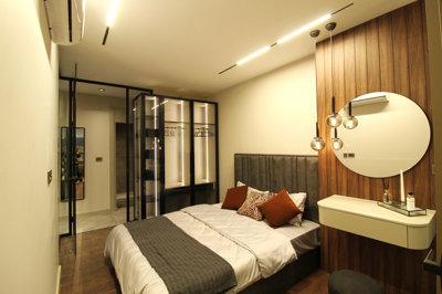 Interior 4
