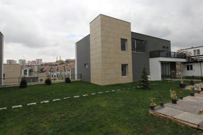 Exterior 7