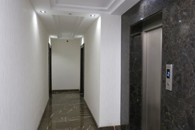 Exterior 13