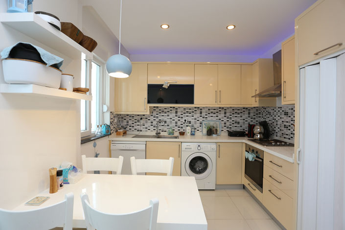 Image No.20-1 Bed Apartment for sale