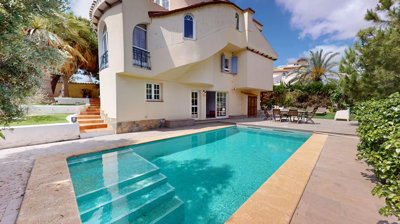 TEKCE Overseas SA most sold property