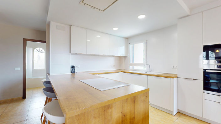 Image No.37-5 Bed House/Villa for sale