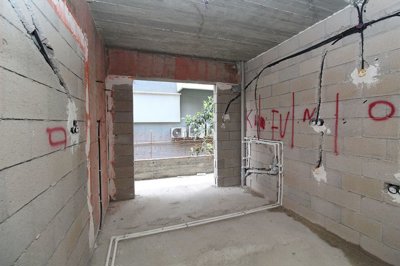 Construction 10