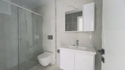 Interior 10
