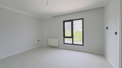 Interior 11