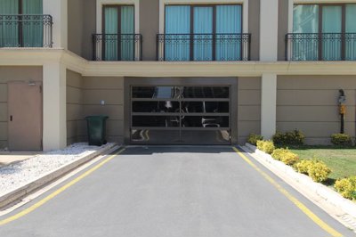 Exterior 6