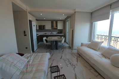 Interior 2