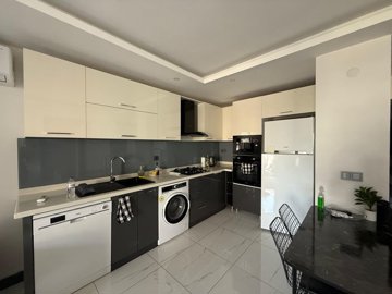 Interior 4