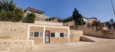 Exterior 5