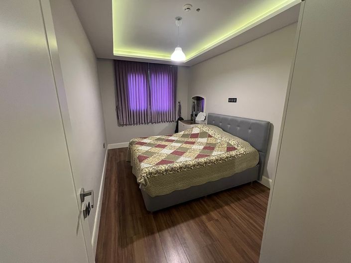 Image No.10-1 Bed Apartment for sale