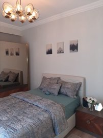 Interior 4