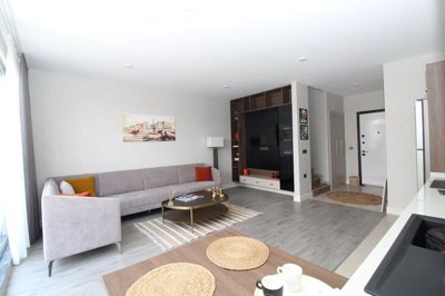 Interior 2