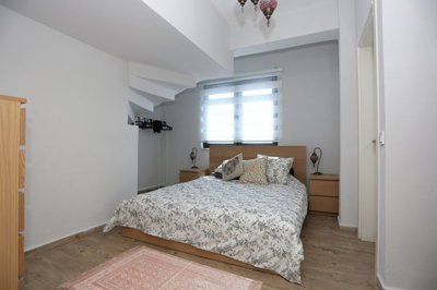 Interior 7