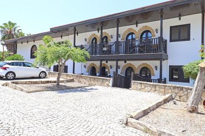Exterior 7