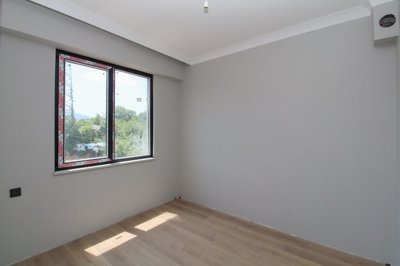 Interior 7