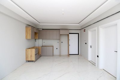 Interior 3