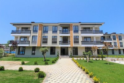 Exterior 13