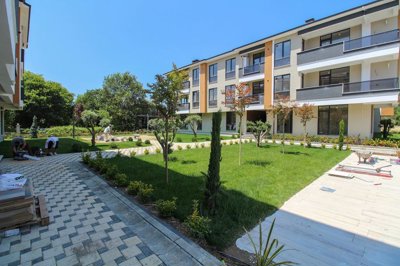Exterior 15