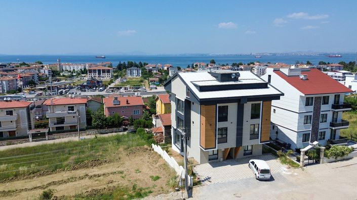 Image No.1-4 Bed Apartment for sale