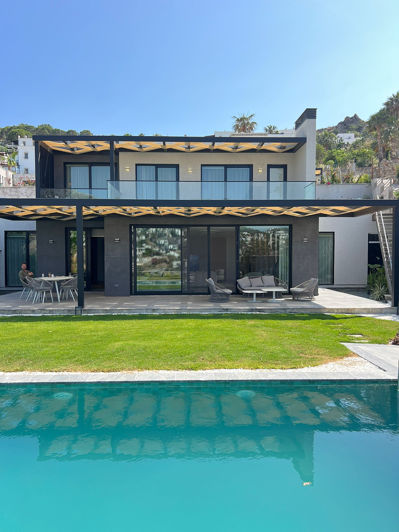 Image No.3-5 Bed House/Villa for sale