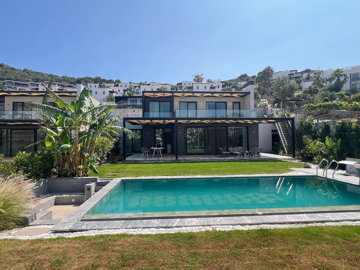 Exterior 5