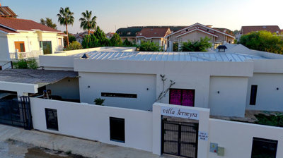 Exterior 11