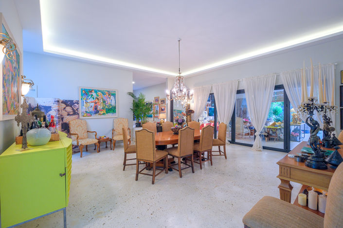 Image No.30-4 Bed House/Villa for sale