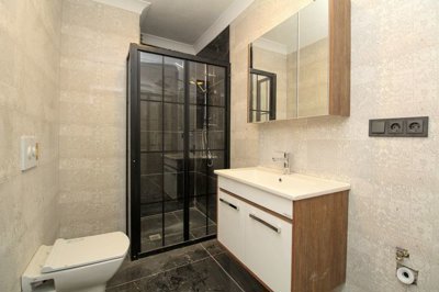 Interior 7